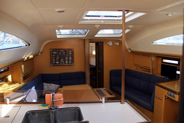 Elan 444 Impression, Lavrio