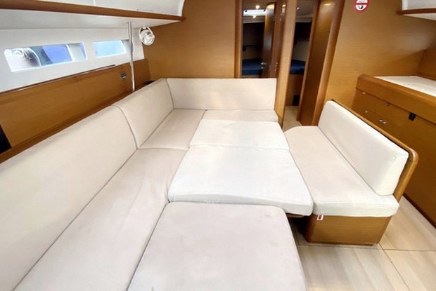 Sun Odyssey 519 - 4 + 1 cab., Can Pastilla