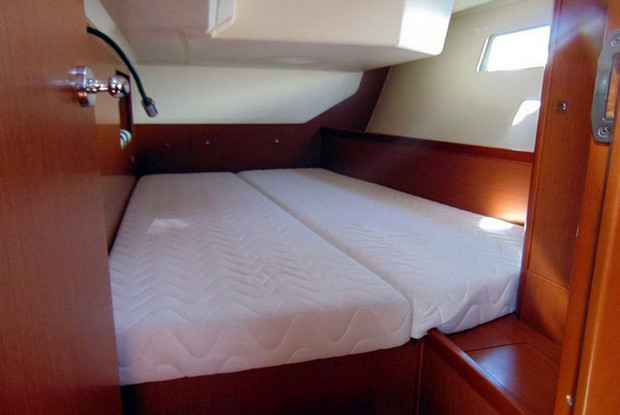 Oceanis 45 - 4 cab., Marsala