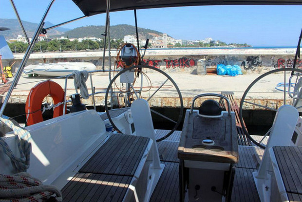 Bavaria Cruiser 41 - 3 cab., Volos