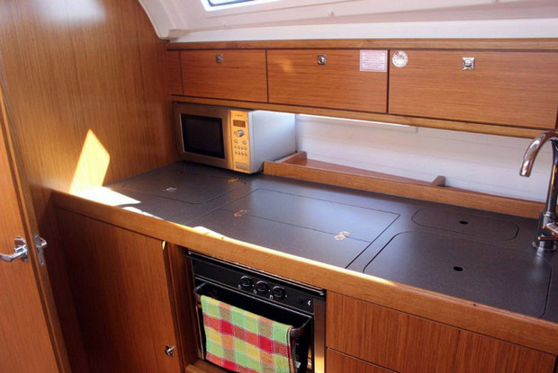 Bavaria Cruiser 41 - 3 cab., Volos