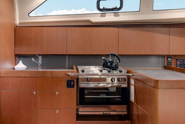 Oceanis 41.1, Lefkada