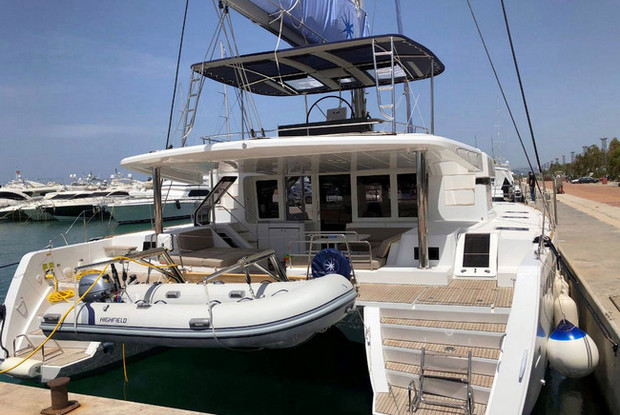 Lagoon 52 F - 6 + 2 cab., Elliniko