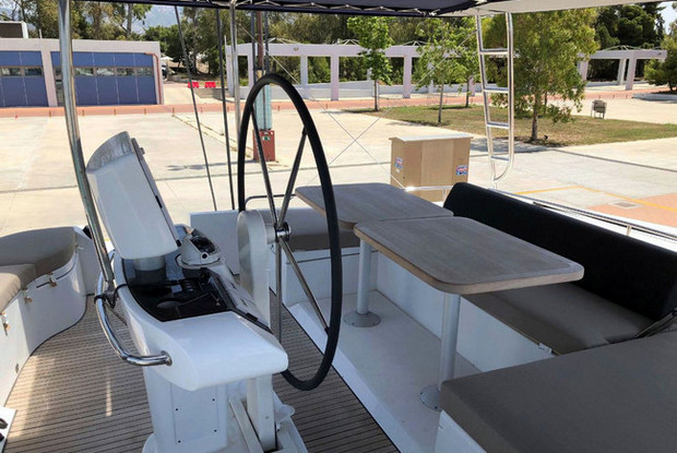 Lagoon 52 F - 6 + 2 cab., Elliniko