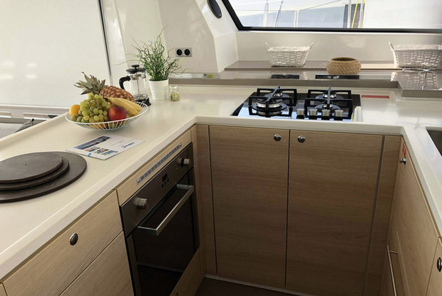 Bali 5.4 - 6 + 2 cab., Lefkada