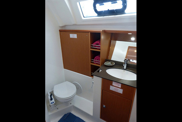 Bavaria Cruiser 41 - 3 cab., Procida