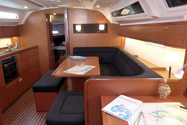 Bavaria Cruiser 41 - 3 cab., Procida