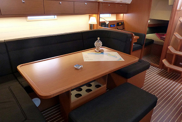 Bavaria Cruiser 41 - 3 cab., Procida