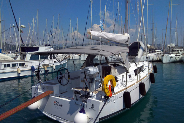 Oceanis 38.1, Lefkada