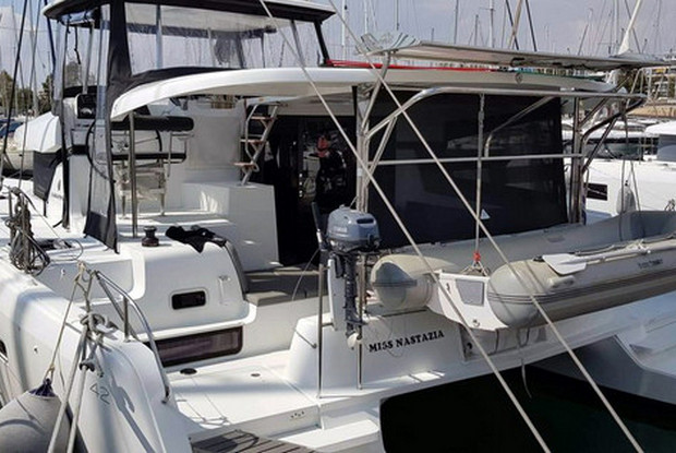 Lagoon 42 - 4 + 2 cab., Nisi