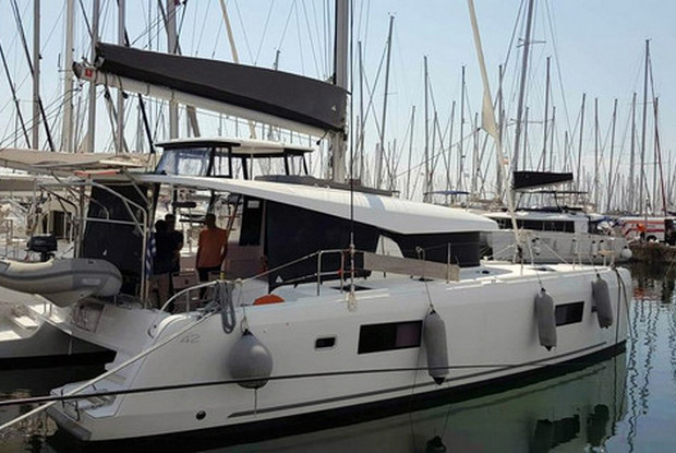 Lagoon 42 - 4 + 2 cab., Nisi