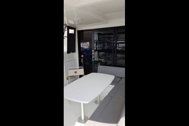 Lagoon 42 - 4 + 2 cab., Nisi