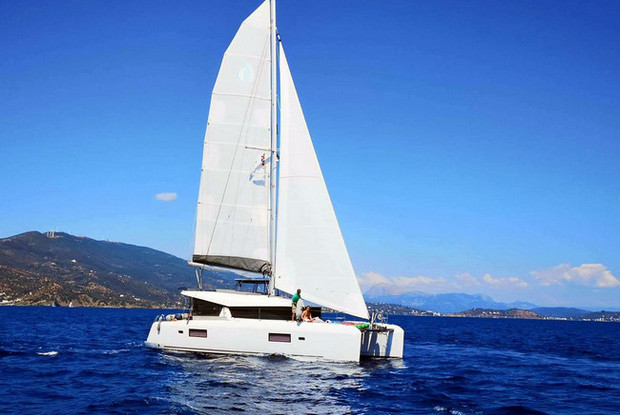 Lagoon 42 - 4 + 2 cab., Nisi