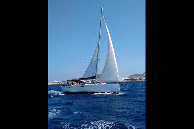 Oceanis 54 - 4 + 1 cab., Nisi