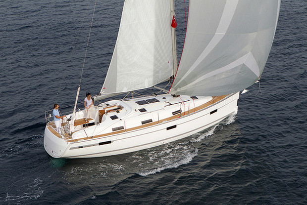 Bavaria Cruiser 36, Pula