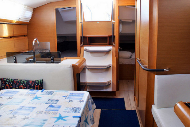 Sun Odyssey 409, San Vincenzo
