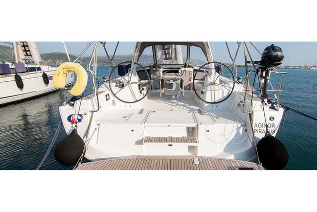 Oceanis 41.1, Lefkada