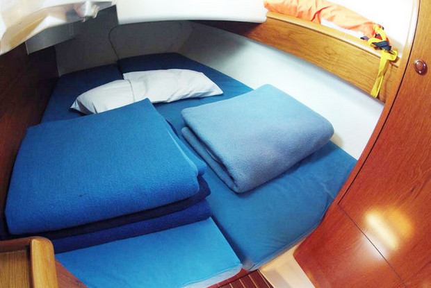 Sun Odyssey 35, Split