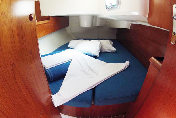 Sun Odyssey 35, Split