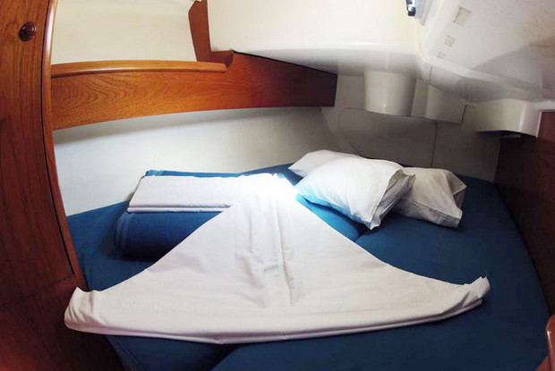 Sun Odyssey 35, Split