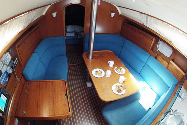 Sun Odyssey 35, Split