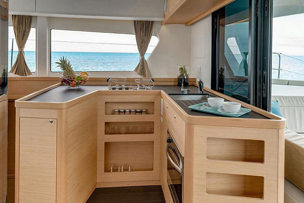 Lagoon 42 - 3 + 1 cab., Road Town