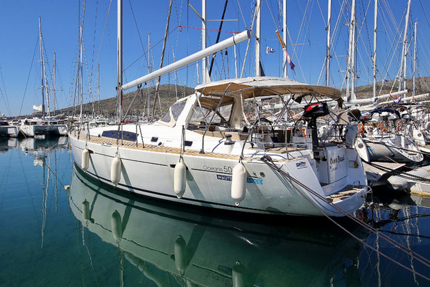 Oceanis 50 Family - 6 cab., Pula