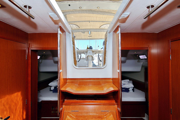 Oceanis 50 Family - 6 cab., Pula