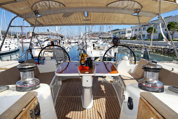 Oceanis 50 Family - 6 cab., Pula