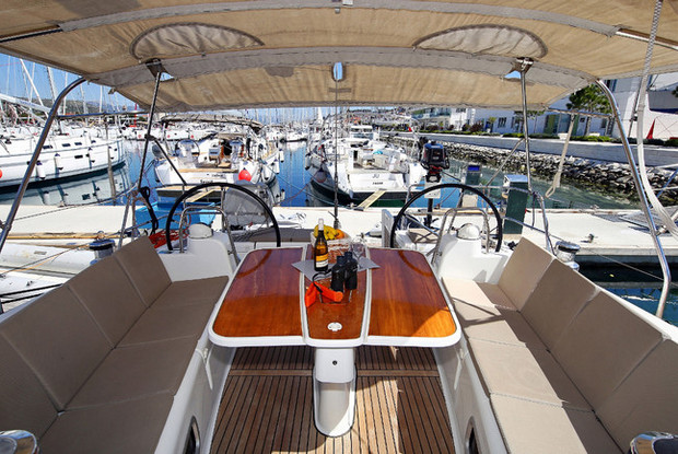 Oceanis 50 Family - 6 cab., Pula