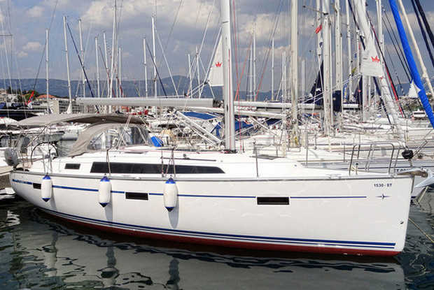 Bavaria Cruiser 37 - 3 cab., Split
