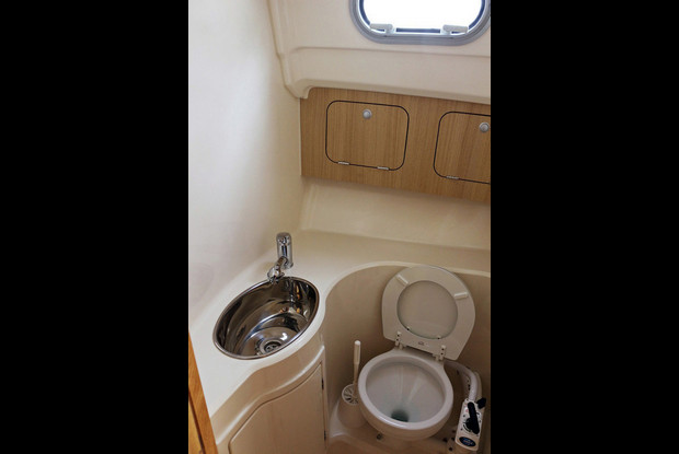 Adria 1002 Vektor, Sukošan-Zadar