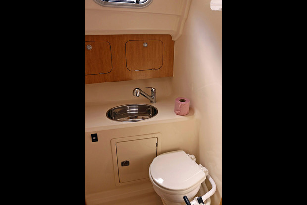 Adria 1002 Vektor, Sukošan-Zadar