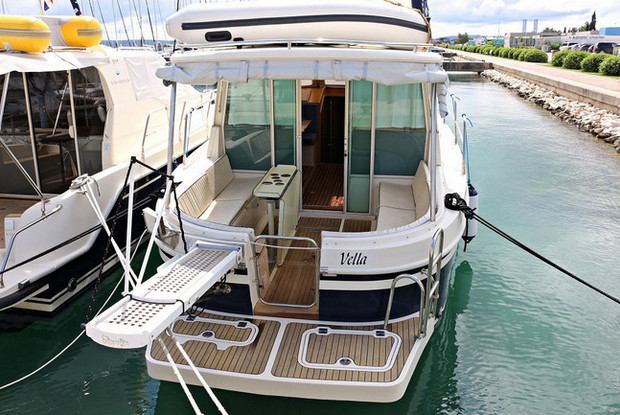 Adria 1002 Vektor, Sukošan-Zadar