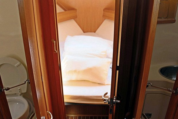 Adria 1002 Vektor, Sukošan-Zadar