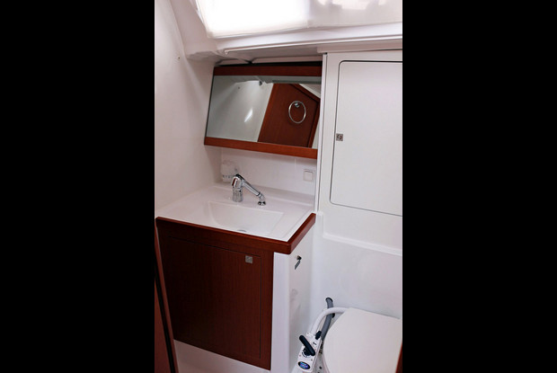 Oceanis 48 - 5 cab., Sukošan-Zadar