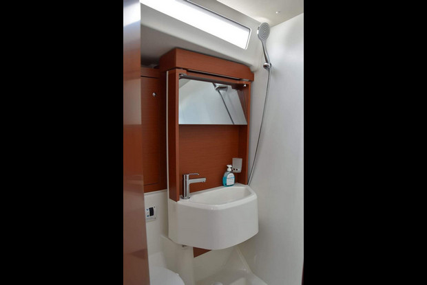 Oceanis 51.1 - 5 + 1 cab., Alimos