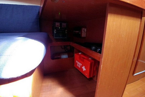 Oceanis 43, Elefsina