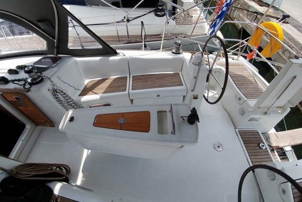 Oceanis 43, Elefsina
