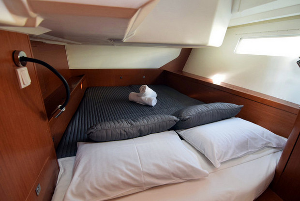 Oceanis 45 - 4 cab., Kontokali-Corfu