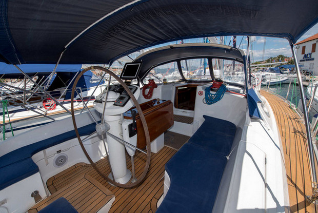 Sun Odyssey 42.2 Exclusive - 3 cab., Trogir