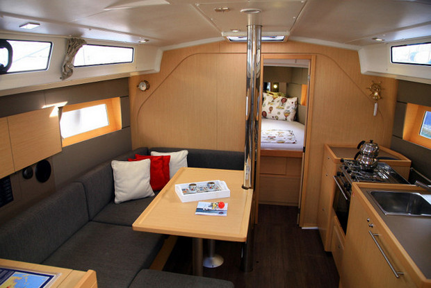 Beneteau Oceanis 38, Marmaris