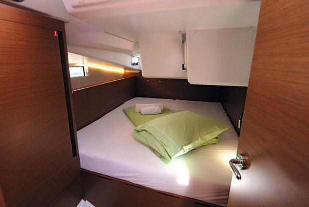 Sun Odyssey 490 - 5 cab., Lavrio