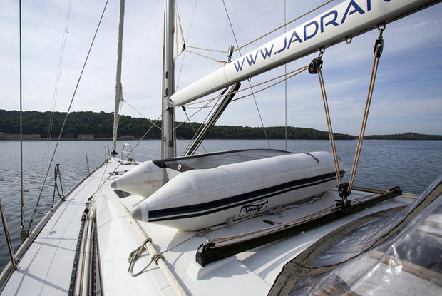 Dufour 520 GL, Pula