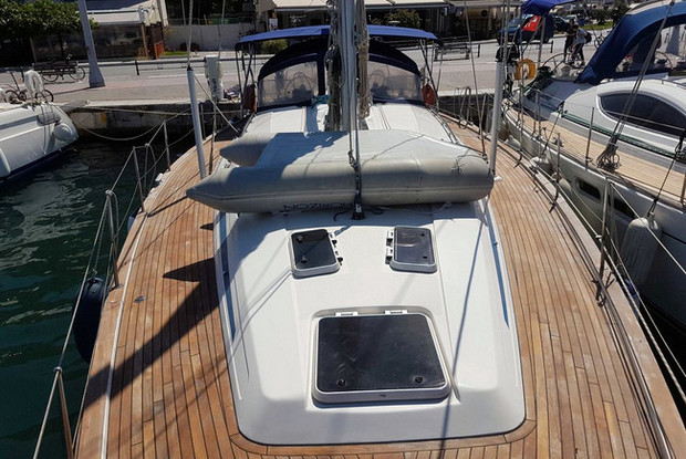 Bavaria 50, Volos