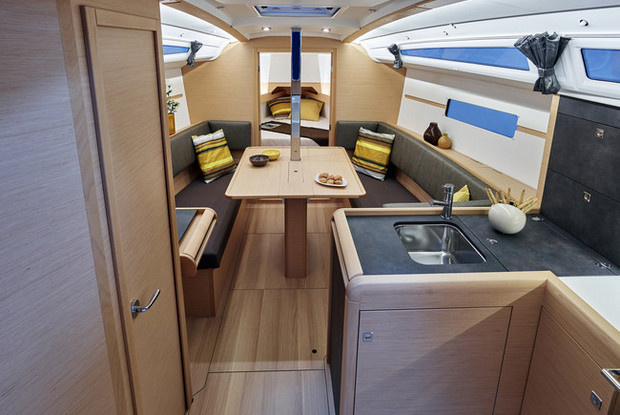 Sun Odyssey 349, Pula