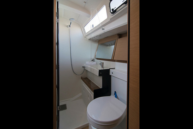 Sun Odyssey 440 - 3 cab., Split