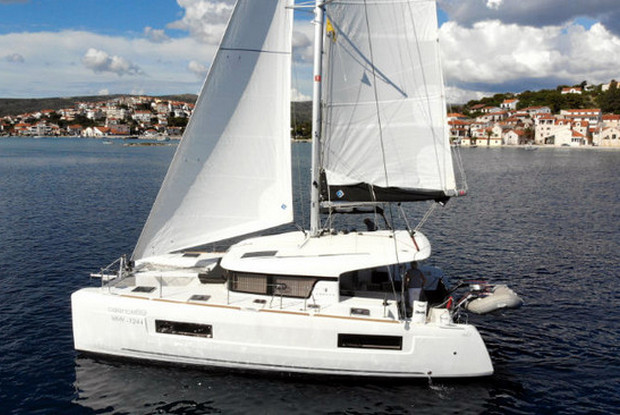 Lagoon 40 - 4 + 1 cab., Rogoznica