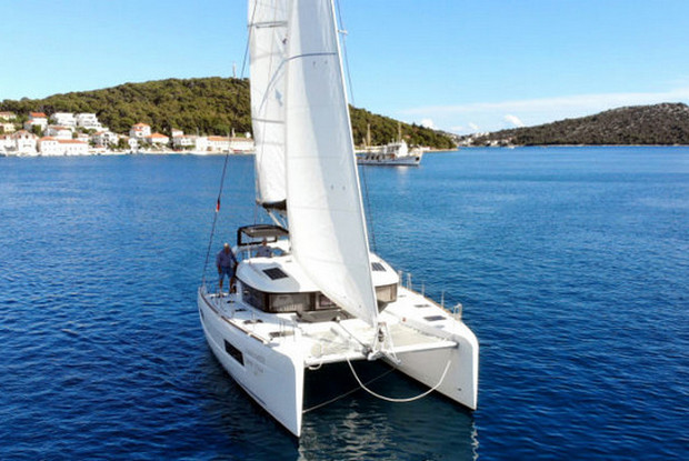 Lagoon 40 - 4 + 1 cab., Rogoznica