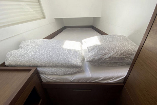 Lagoon 40 - 4 + 1 cab., Pula